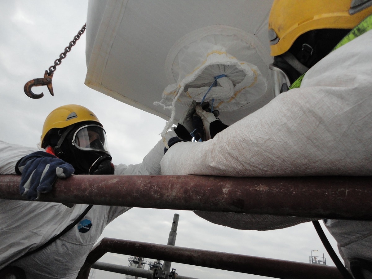 New Veolia industrial catalyst management services will reduce downtime and enhance productivity | FM Business Daily News